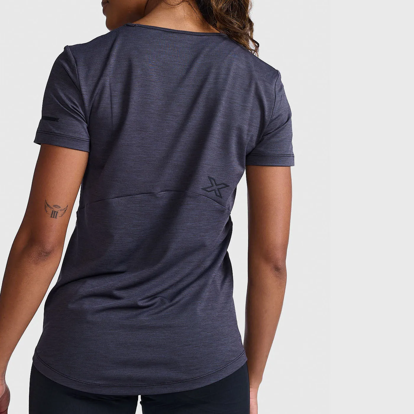 2XU - Women's Motion Tee - India Ink/Black