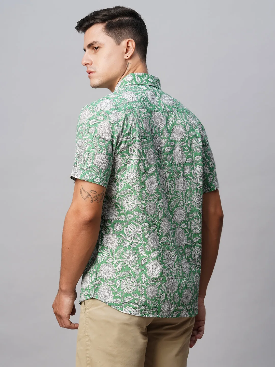 Men's Green Cotton Regular Fit Printed Shirt