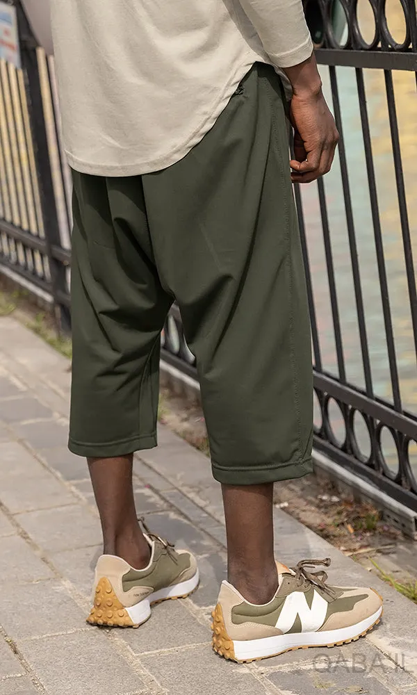 QL Relaxed Lightweight Cropped Joggers in Khaki